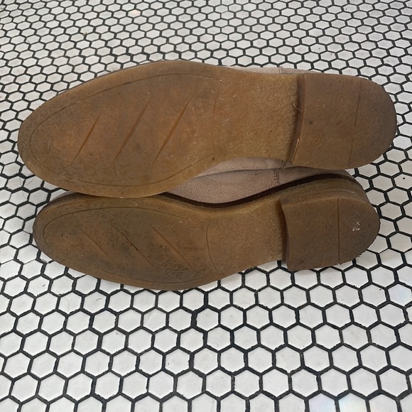 Suede Boots - Picture 3 of 4